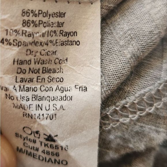 Line Up shirt Womens Cold Shoulder Gray Size unknown - Picture 9 of 12